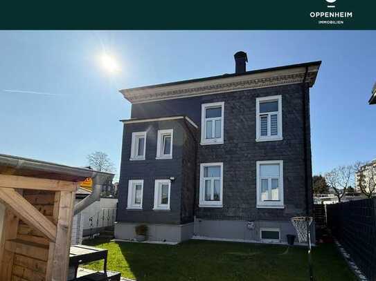Einzigartiges Zweifamilienhaus in zentraler Lage von Remscheid + Historischer Charme +