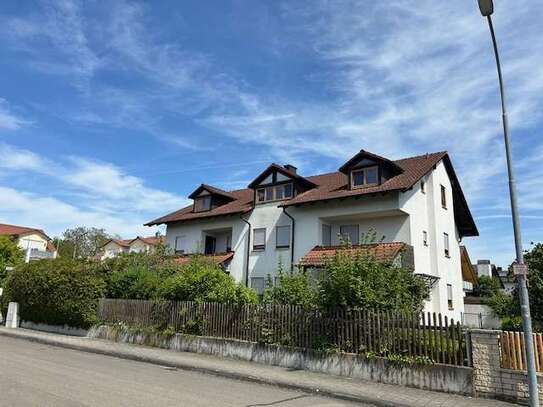 Sonnige 3 ZKB mit neuer Einbauküche und Balkon im begehrten Ingolstädter Süden