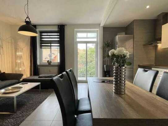 Exklusive, neuwertige 3-Zimmer-Wohnung voll möbliert mit Balkon und EBK in Erfurt