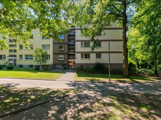 Garage im Innenhof zu vermieten