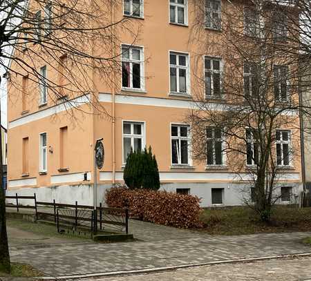 Stadthaus mit 3 Wohnungen, vermietet, gute Rendite