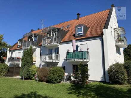 Sehr gepflegte Wohnanlage auf sonnigem Grundstück - Hallbergmoos
