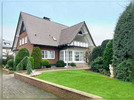 Hochwertiges EFH mit Einliegerwohnung, Keller, zwei Garagen und Weitblick in Stadtlohn-Wenningfeld