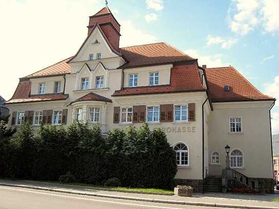 Einmalige Altbau-2-Raum-Wohnung in Wüstenbrand sucht Nachmieter!
