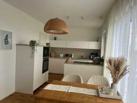 Stilvolle, geräumige 2-Zimmer-Wohnung mit 2 Terrassen in Remscheid