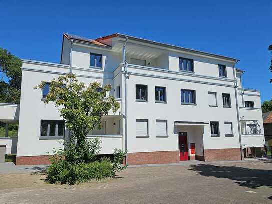 Energieeffizienzhaus A+ Wärmepumpe Solaranlage 2-Zimmer-Wohnung mit großem Balkon in Marienberg
