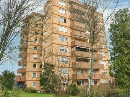 Wohnung zum Wohlfühlen mit hauseigenem Schwimmbad, Sauna, Südbalkon und Panoramablick zur Bergstraße