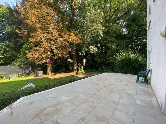 Für Senioren: Mit Terrasse! 1,5 Zimmer Apartment am Bleckmannshof