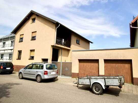 Freistehendes, großzügiges Zweifamilienhaus in St. Leon-Rot!