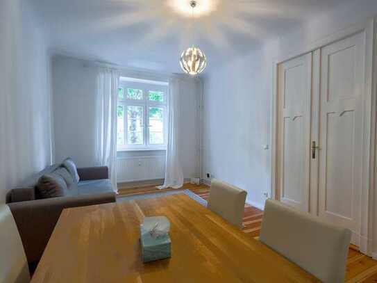 Exklusive, modernisierte 3-Zimmer-Wohnung mit Einbauküche in Berlin Niederschöneweide (Treptow)