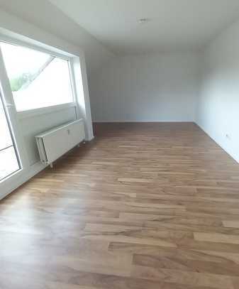 Schöne, helle 2-Zimmer-Wohnung mit Loggia in Bad Camberg