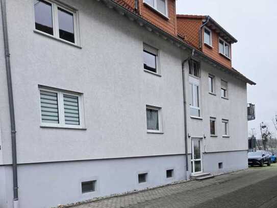 3-Zimmer-Wohnung in Altenstadt zentral (nicht OT) mit Küche und Parkplatz