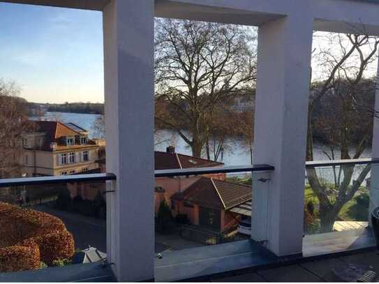 Einmaliger Seeweitblick- Traumhaftes modernes Penthouse (Befristet bis zum 31.03.2026