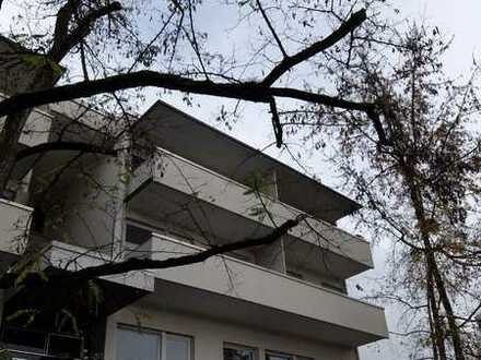 Modernes Appartement in Wiesbaden Sonnenberg: Badewanne, Balkon, Keller, EBK