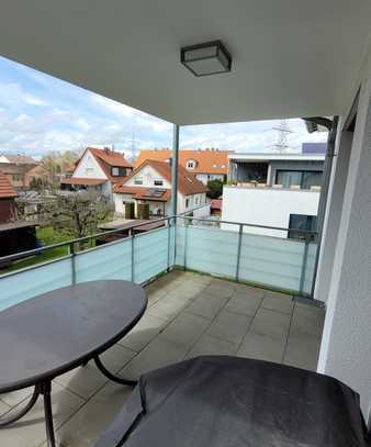 Schöne 3-Zimmer-Wohnung mit Balkon und EBK in Holzgerlingen