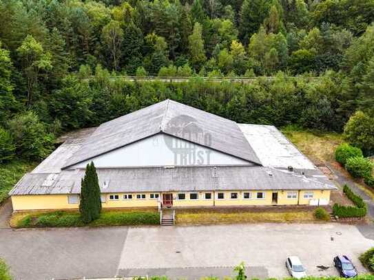 TENNISHALLE, RESTAURANT, HOCHZEITSAAL IN EINEM - AUCH ANDERE GEWERBETÄTIGKEITEN MÖGLICH