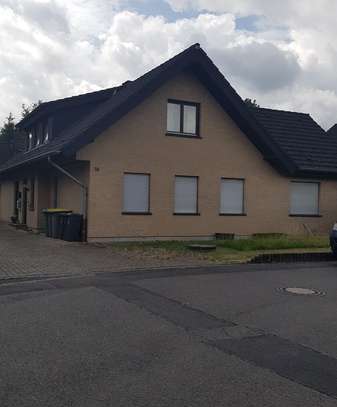 Attraktive 2,5-Zimmer-Wohnung ohne Balkon in Lohmar-Donrath