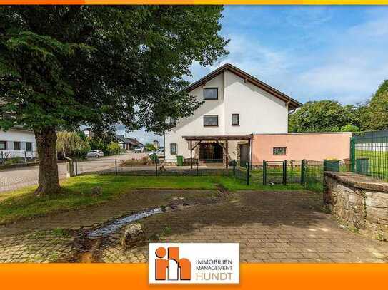 Zweifamilienhaus in ruhiger und idyllischer Lage im Westerwald! – www.HUNDT.IM