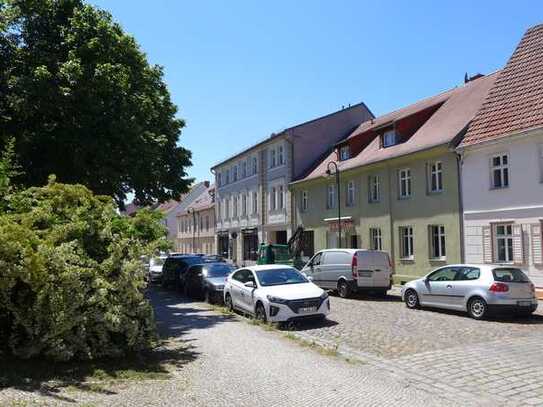 Top-Lage am Marktplatz – Dachgeschosswohnung zum Sofortbezug