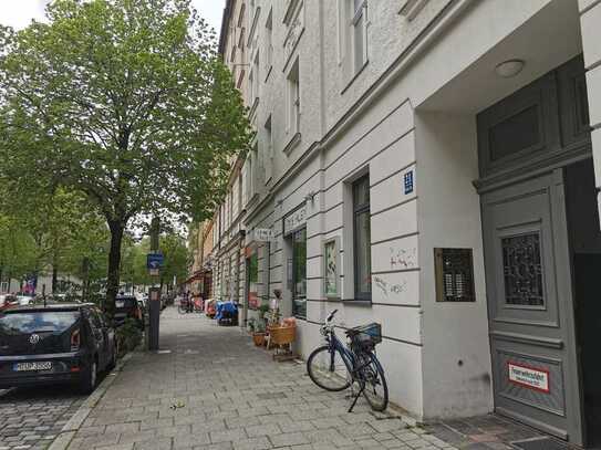 AM PARISER PLATZ! HÜBSCHE, TEILMÖBLIERTE 2-ZIMMER-ALTBAU-RARITÄT IN TOPLAGE HAIDHAUSEN-SÜD