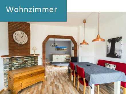Geräumige Hochparterre-Wohnung mit zwei Zimmern zur Miete in Köln