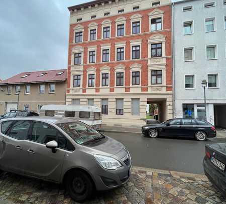 Schöne helle 3-RW mit Balkon und großem Badezimmer