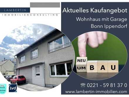 frei gezogenes Wohnhaus mit Sanierungsbedarf