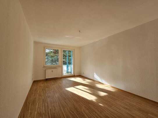 *Für Sonnenliebhaber* - Geräumige 3-Raumwohnung mit Balkon