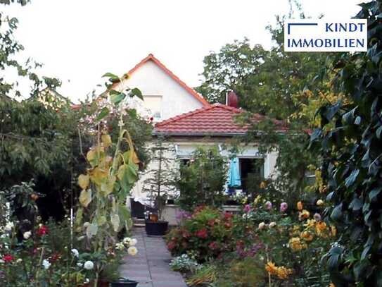 EFH mit idyllischem Garten und Wohnrecht