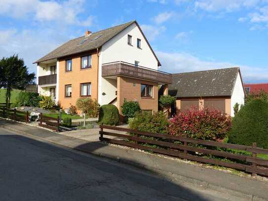 Gepflegte 3-Zimmer-Dachgeschosswohnung mit Einbau-Kochniesche in Rodenberg