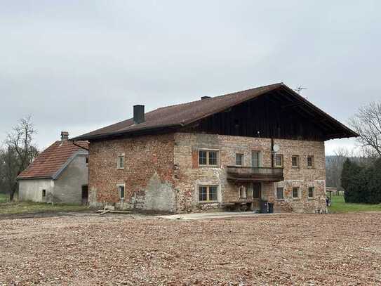 Rarität in Bad Birnbach Ortsteil Schwaibach 3.353 m² Grundstück