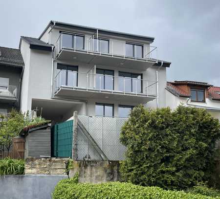 Erstbezug/NEUBAU!Ansprechende 3 Zimmer-Wohnung mit Süd-Balkon in Östringen inkl. Keller + Stellplatz