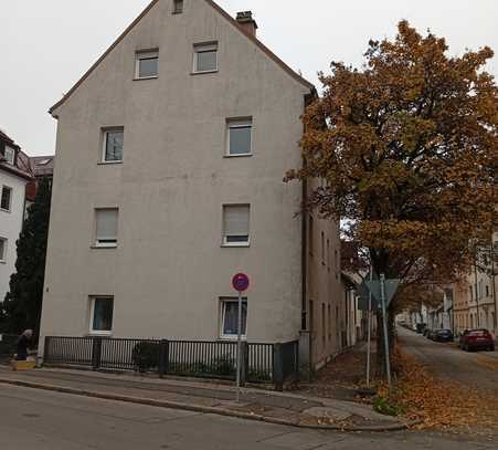 2 ZKB DG-Wohnung rechts der Wertach (WG-geeignet)