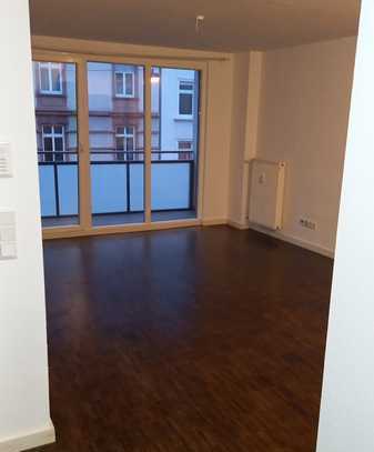 2 Zimmer Wohnung mit Balkon