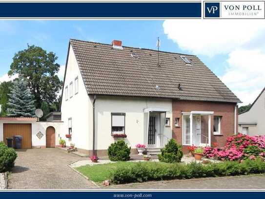 ***Bieterverfahren***
Familiäres Wohnhaus mit großem Garten und Garage