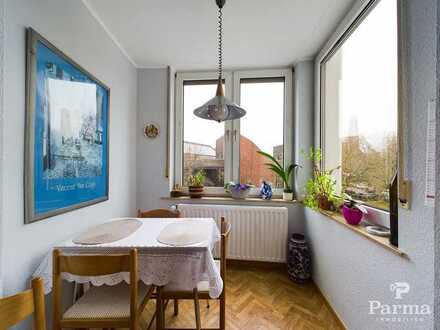 Zwei-Zimmer-Eigentumswohnung in gepflegtem Altbau