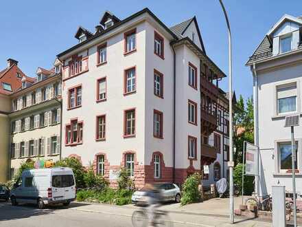 Wunderschöne 6-Zi-Wohnung in saniertem Jugendstil-Altbau (EB nach Kernsanierung) in 79100 Freiburg