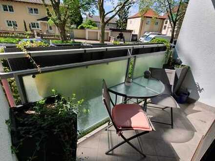 TOP EG-WOHNUNG MIT TG-STELLPLATZ, 2 SÜD-LOGGIEN UND EINBAUKÜCHE IN FT-WEST, RANDLAGE!