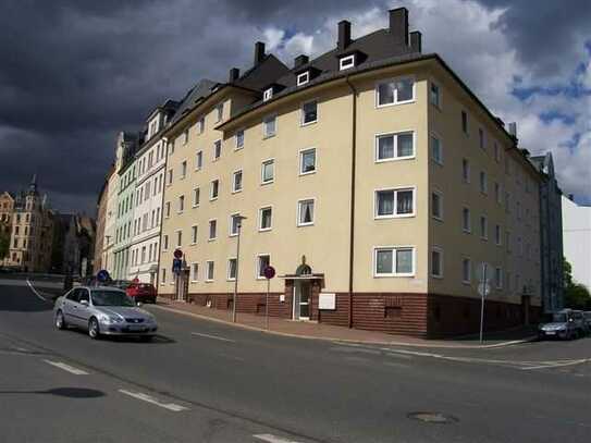 Schöne und sanierte 2-Zimmer-Wohnung mit Balkon in Plauen