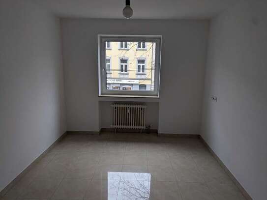 Suche Nachmieter für Geschmackvolle 2-Zimmer-Wohnung mit Balkon in Düsseldorf