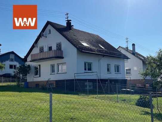 Großzügiges 2 Familienhaus mit schönem Garten in Steinegg