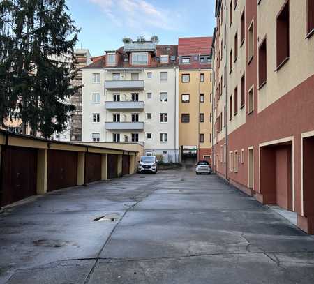 Garagenstellplatz in einer Doppelgarage