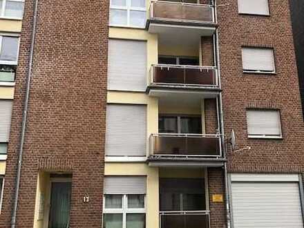 Kapitalanlage 2,5 Zimmer Hoch Parterre mit 2 Balkonen +Stellplatz!