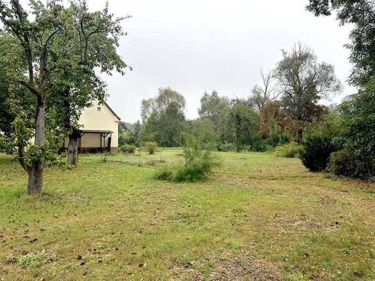 Tolles Baugrundstück + großer Scheune + kl. Abrisshaus in Teurow zu verkaufen