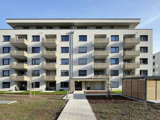 Erstbezug: Attraktive, seniorengerechte Dachterrassen-Wohnung in MA-Vogelstang