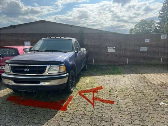 Stellplatz im nicht einsehbaren Hinterhof