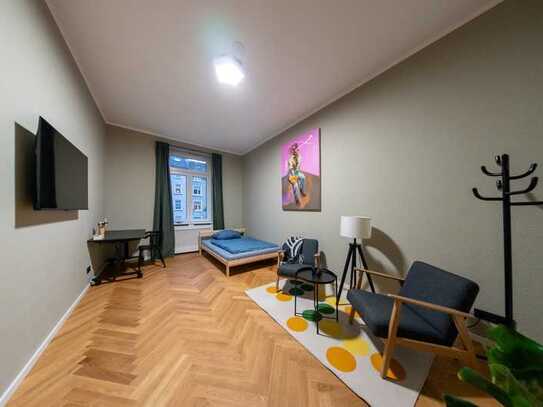 +++ Furnished room in 60322 +++