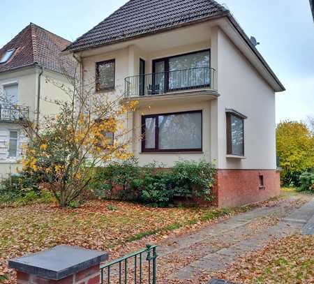 Attraktive Stadtvilla mit ca. 850 m² Grundstück Nähe Schwachhauser Ring