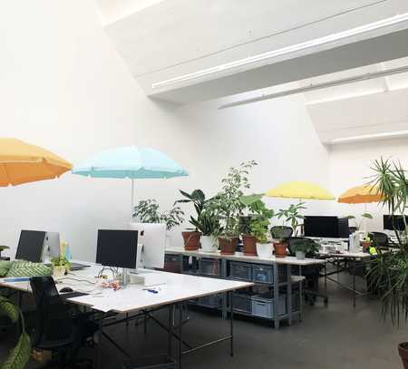 Spacious, light-flooded office space in Kreuzberg