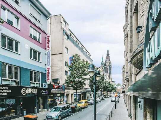 WG geeignete 3,5-Zimmer-Wohnung sehr zantral - IN SANIERUNG